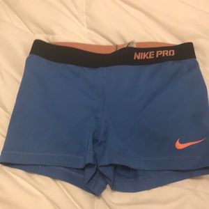Blue nike pro size medium